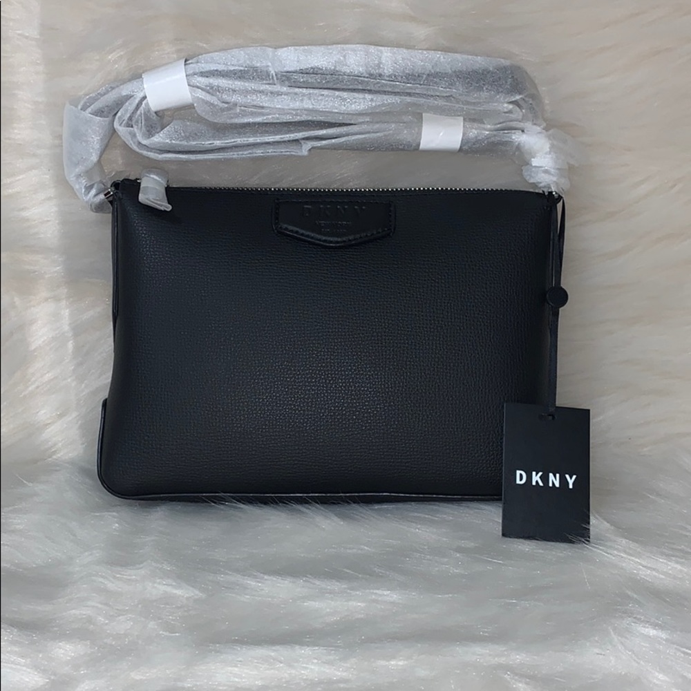 DKNY Sullivan TP Crossbody Purse